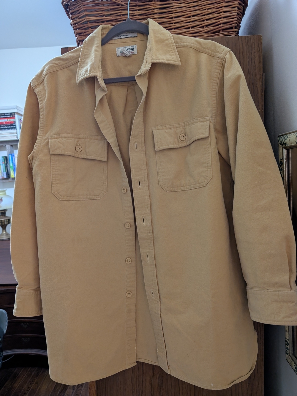 L.L. Bean Men's Button-Up Chamois Work Shirt Jacket in Mustard - Size M